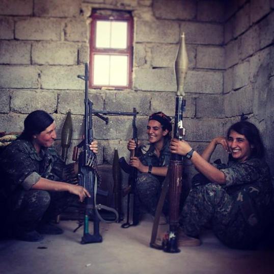 Kurdish rojava women